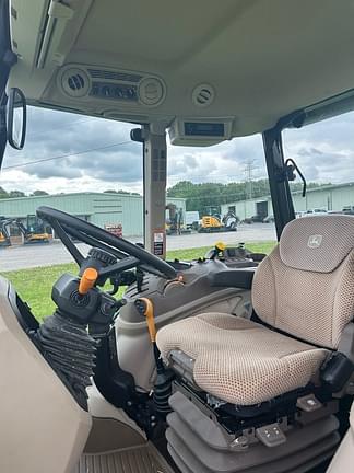 Image of John Deere 5120M equipment image 4