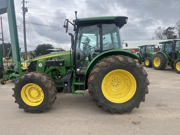 Image of John Deere 5120M equipment image 2