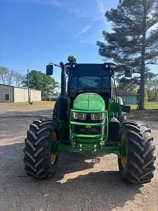 Image of John Deere 5120M equipment image 2