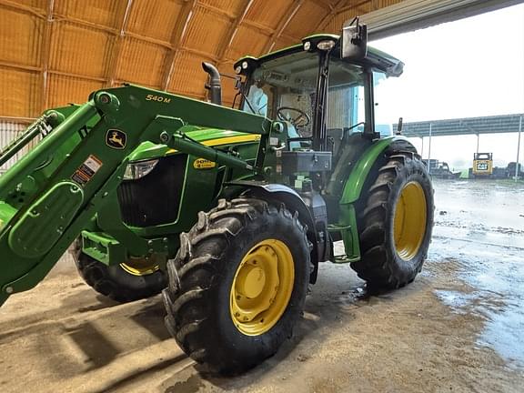 Image of John Deere 5120M equipment image 2