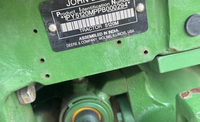 Image of John Deere 5120M equipment image 1