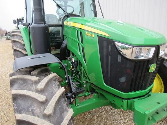 Image of John Deere 5120M equipment image 4