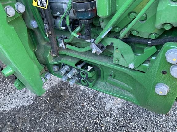 Image of John Deere 5120M equipment image 2