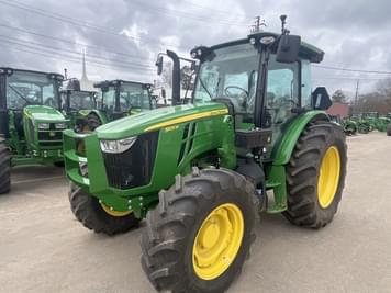 Main image John Deere 5105M