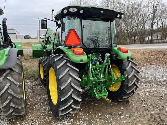 Image of John Deere 5120M equipment image 2