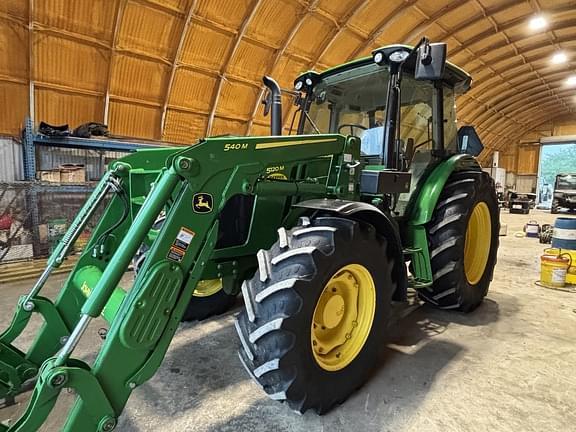 Image of John Deere 5120M equipment image 2
