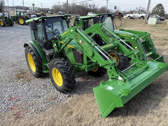 Image of John Deere 5120M equipment image 2