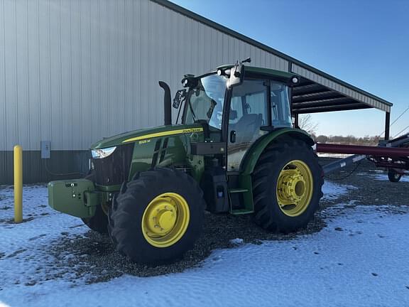 Image of John Deere 5125M Image 0