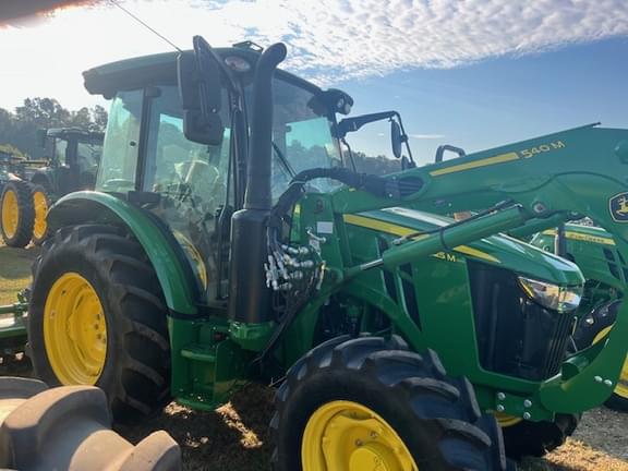 Image of John Deere 5125M equipment image 3
