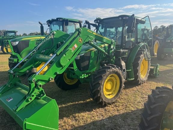 2023 John Deere 5125M Equipment Image0