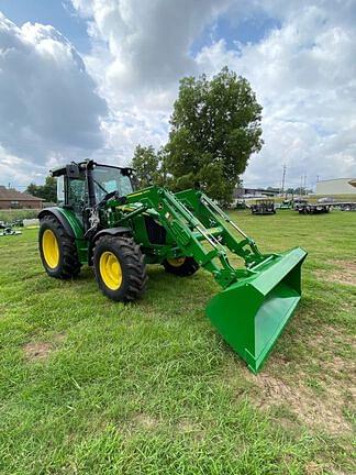 Image of John Deere 5125M equipment image 1