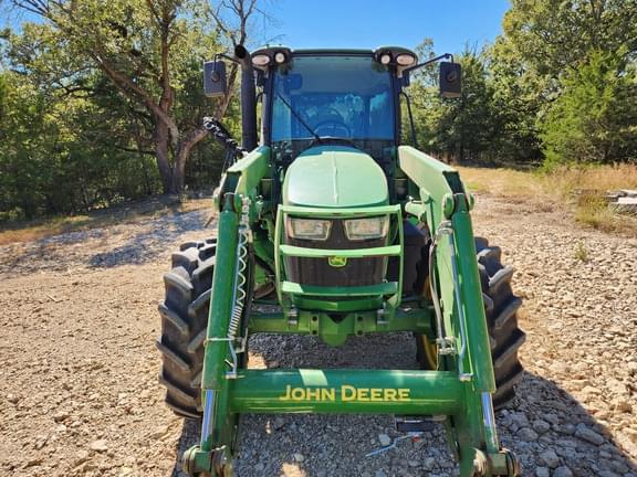 Image of John Deere 5125M equipment image 4