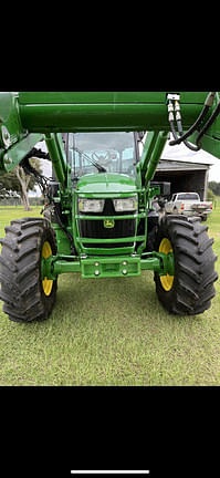 Image of John Deere 5125R equipment image 3