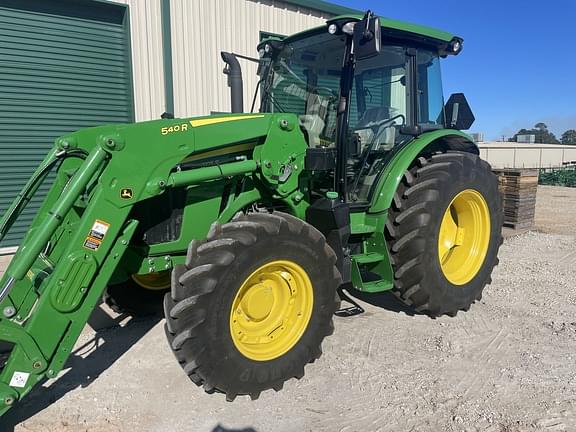 Image of John Deere 5125R equipment image 2