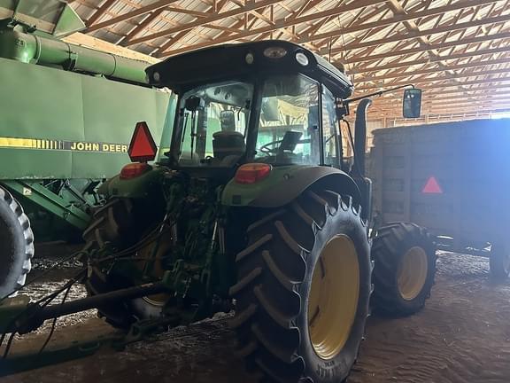 Image of John Deere 5130M equipment image 4