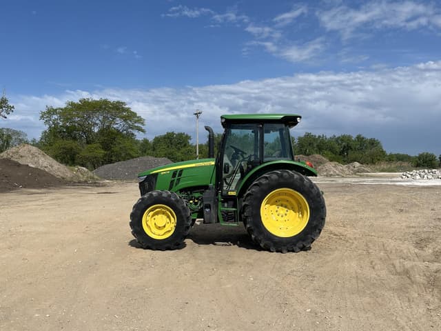 Image of John Deere 5130M equipment image 1