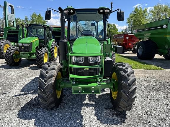 Image of John Deere 5130M equipment image 1