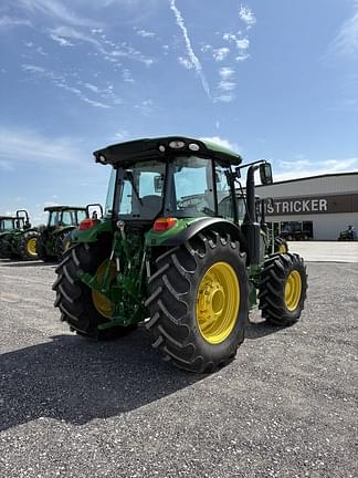 Image of John Deere 5130M equipment image 2