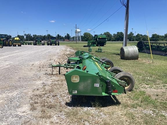 Image of John Deere 520 equipment image 2