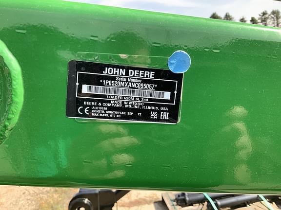 Image of John Deere 520M equipment image 4