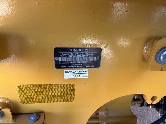 Image of John Deere 524P equipment image 2