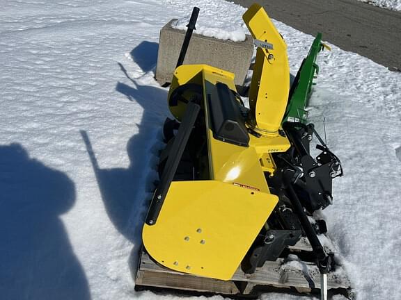 Image of John Deere 54" Snow Blower Image 0