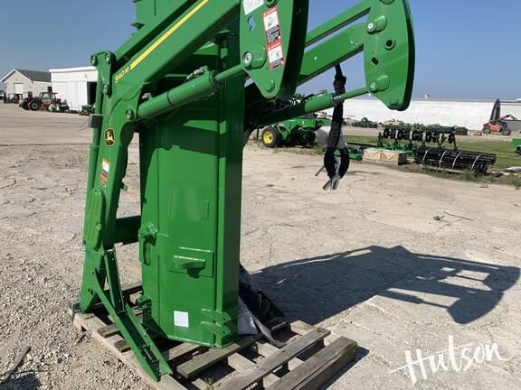 Image of John Deere 540M equipment image 1