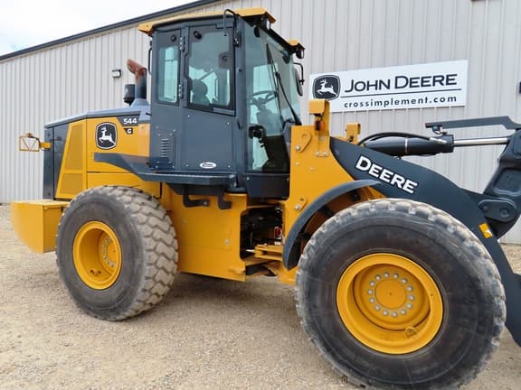Image of John Deere 544G equipment image 4
