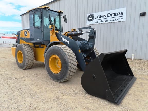 Image of John Deere 544G equipment image 3