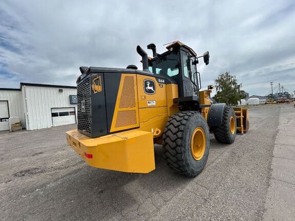 Image of John Deere 544G equipment image 1