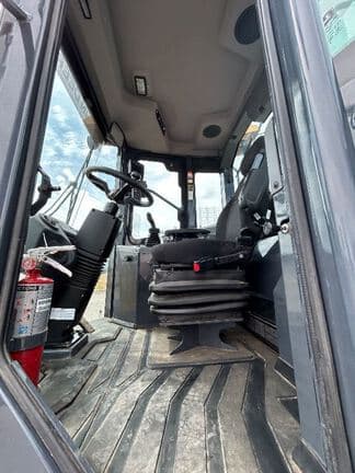 Image of John Deere 544G equipment image 4