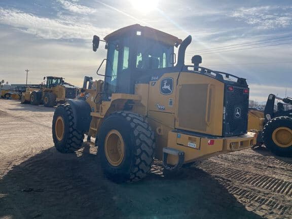 Image of John Deere 544P equipment image 2