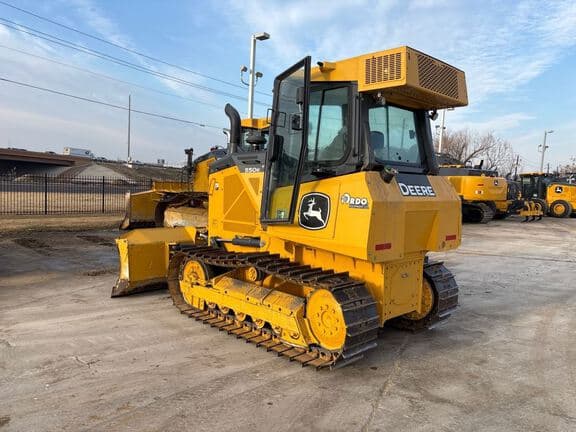 Image of John Deere 550K equipment image 2