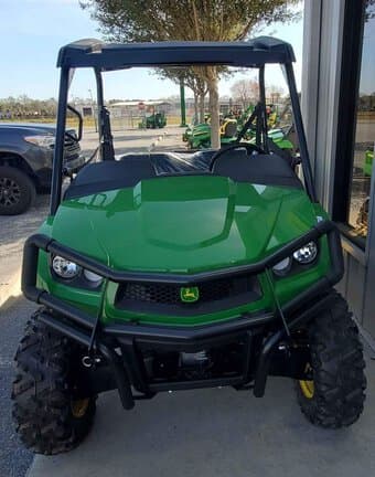 Image of John Deere XUV 560E equipment image 2