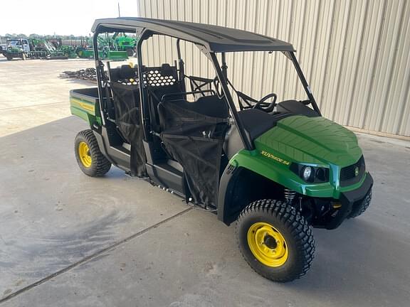 Image of John Deere XUV 560E S4 equipment image 2