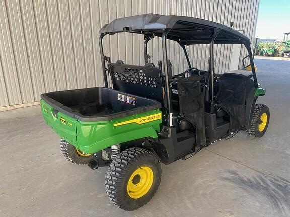 Image of John Deere XUV 560E S4 equipment image 4