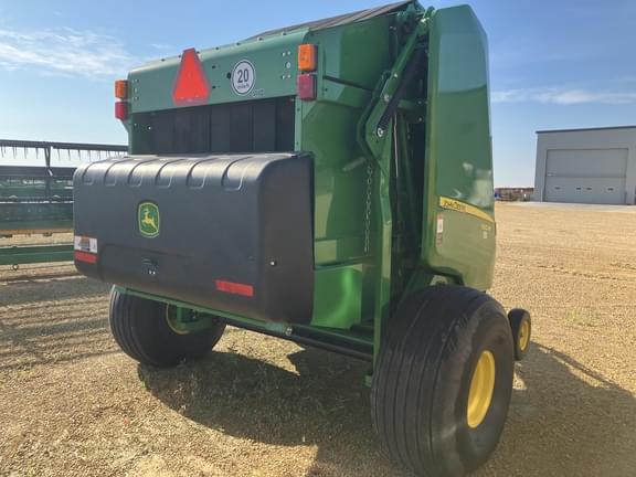 Image of John Deere 560M equipment image 2