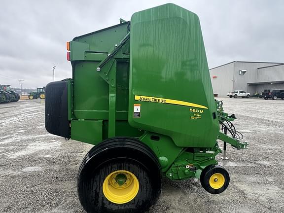 Image of John Deere 560M equipment image 1