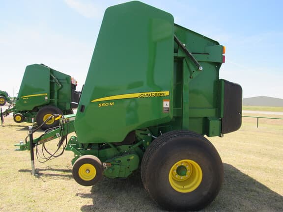 Image of John Deere 560M equipment image 1