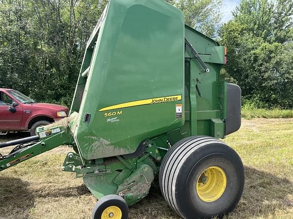Image of John Deere 560M equipment image 1