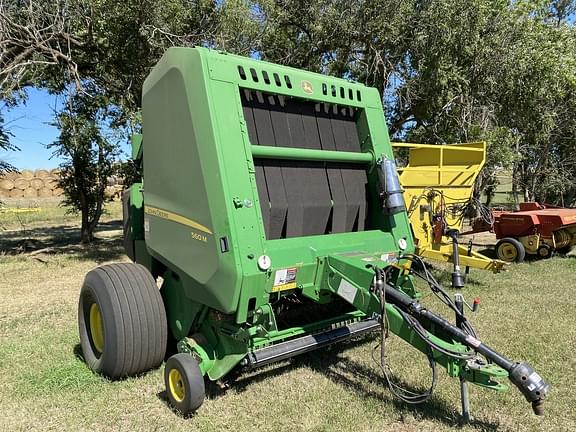 Image of John Deere 560M equipment image 1