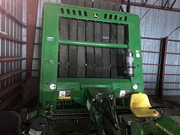 Image of John Deere 560M equipment image 3