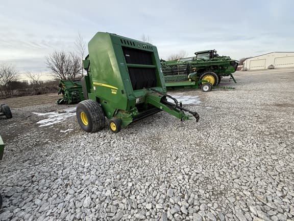 Image of John Deere 560M equipment image 3
