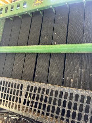 Image of John Deere 560M equipment image 4