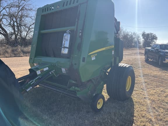 Image of John Deere 560M equipment image 2