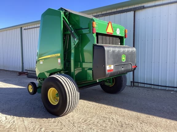 Image of John Deere 560M equipment image 2