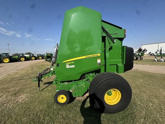 Image of John Deere 560M equipment image 2