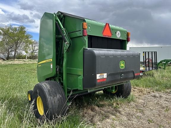 Image of John Deere 560M equipment image 4
