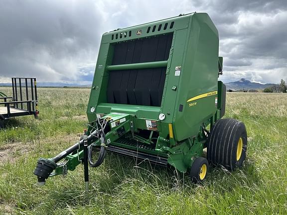 Image of John Deere 560M equipment image 2