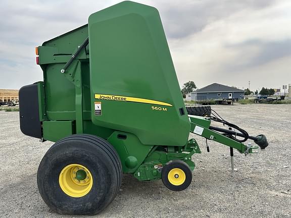 Image of John Deere 560M equipment image 1